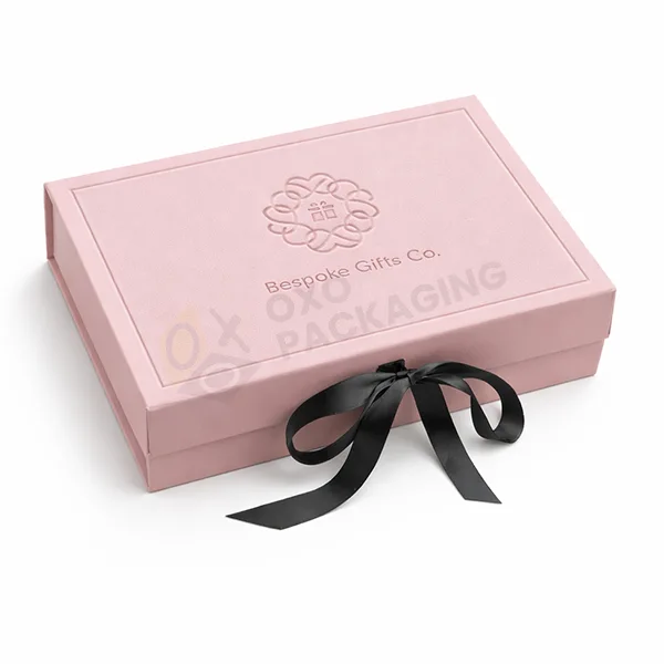 custom-embossed-gift-boxes