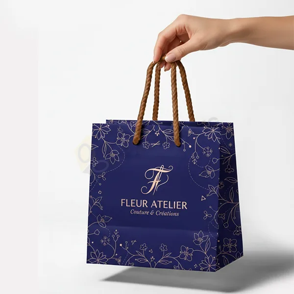 custom-retail-paper-bags-with-free-shipping