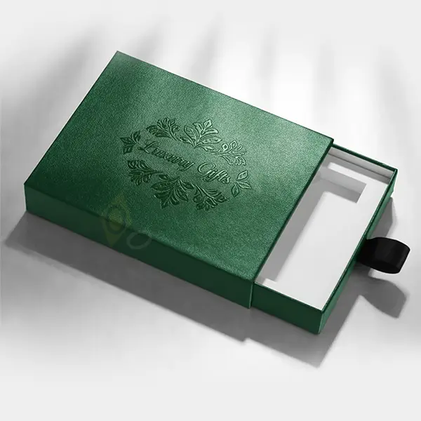 embossed-gift-boxes