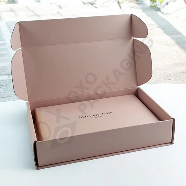 personalized gift boxes with logo