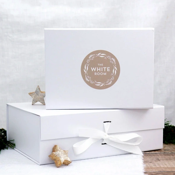 personalized sturdy white gift boxes