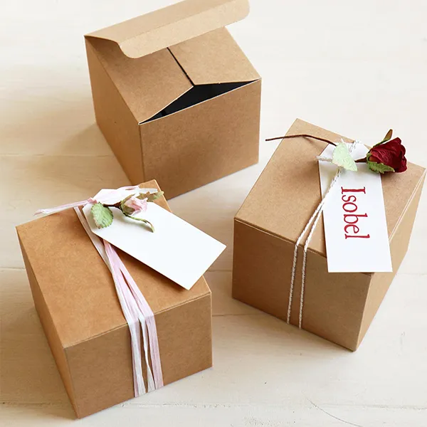 Tuck Top Gift Packaging Boxes