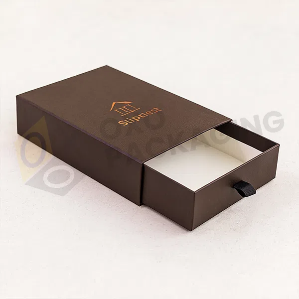 custom-slip-boxes-with-logo