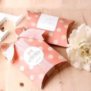 Custom pillow gift boxes